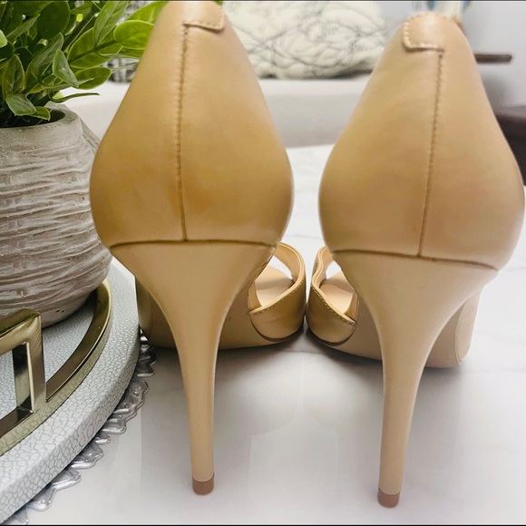 Brand New Nine West Tan Peep Toe Tan Heels! - Picture 3 of 5